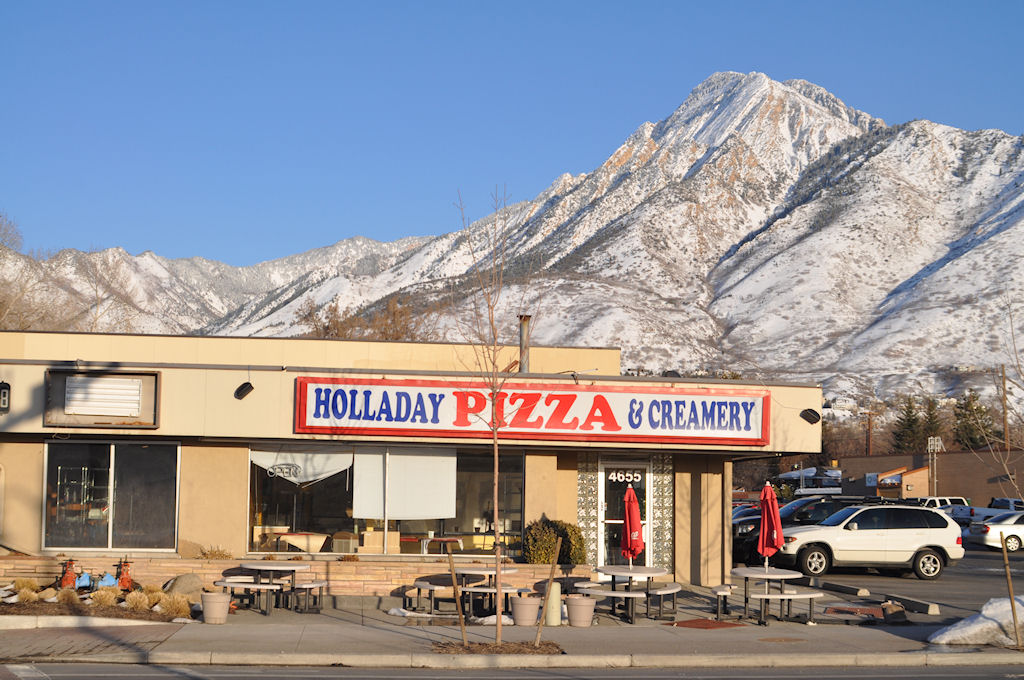 Holladay Pizza