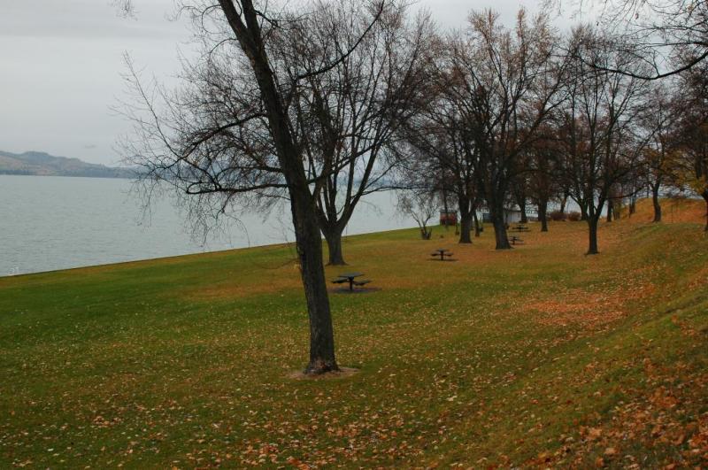 Lake Side Park