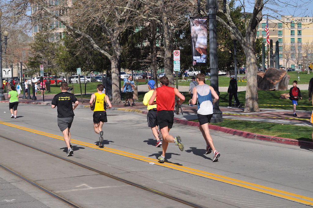 Runners in Salt Lake City